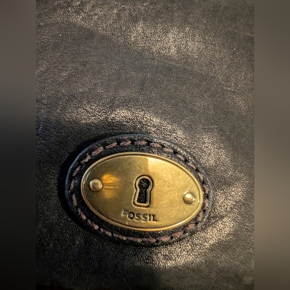 Fossil Black Leather Crossbody Bag - Picture 3 of 6
